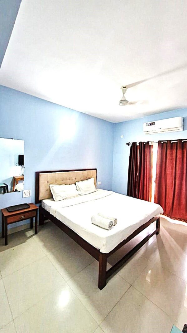 Premium Deluxe Room – Comfort & Elegance "Morjim Paradise By JAS"